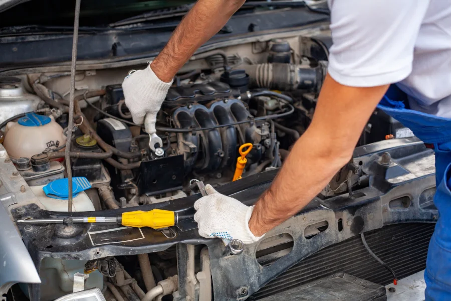 Common Engine Problems Solved Quickly By Mobile Mechanics in Santa Rosa, TX