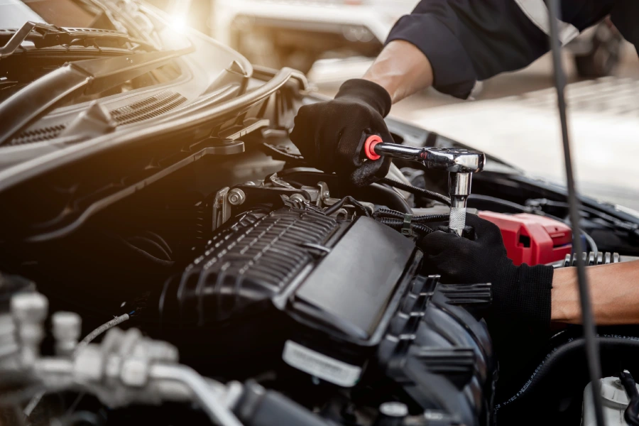 When To Call A Mobile Mechanic For Urgent Engine Repairs Santa Rosa, TX